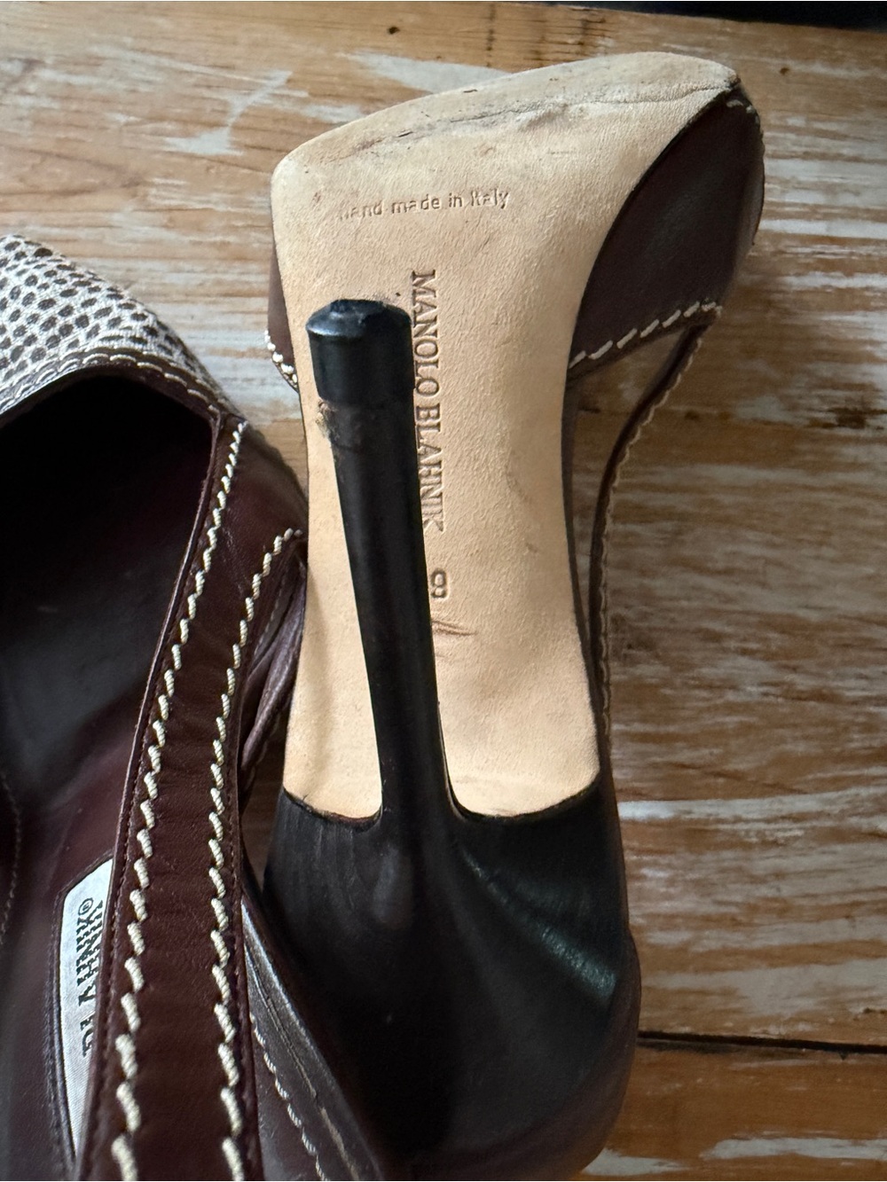 Manolo Blahnik Brown Spotted Canvas & Leather Slingback Pumps 38 - Picture 10 of 16